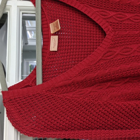 Women's 2X Red Fall Winter Sweater - Picture 2 of 5